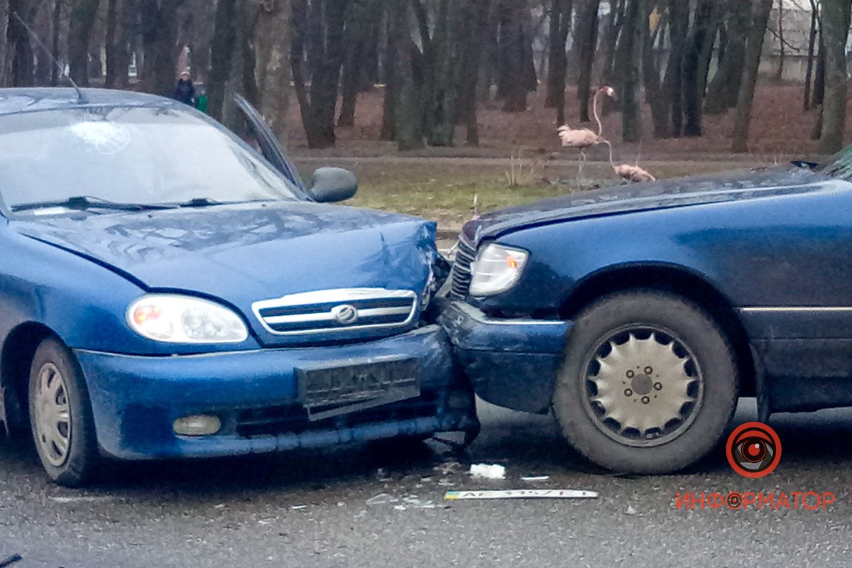 В аварии пострадали двое человек В аварии пострадали двое человек