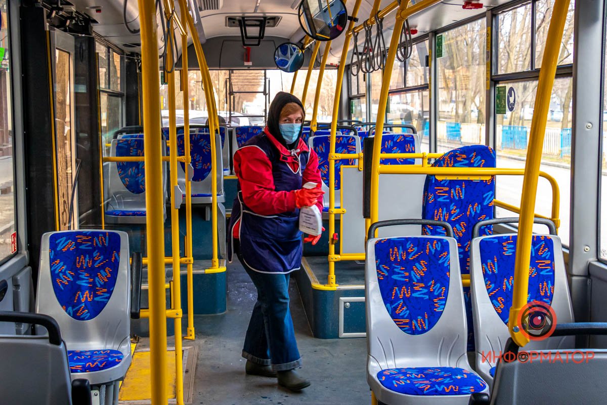 Процедуру проводят в тупиках и депо