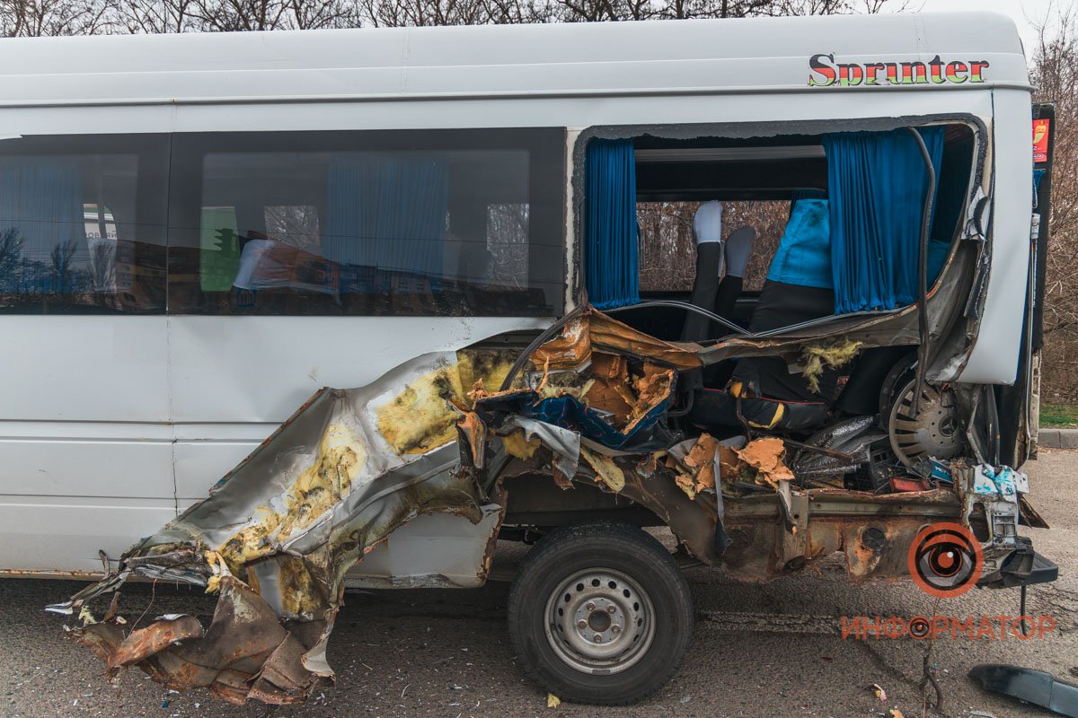 Остальные пассажиры остались целыми и невредимыми