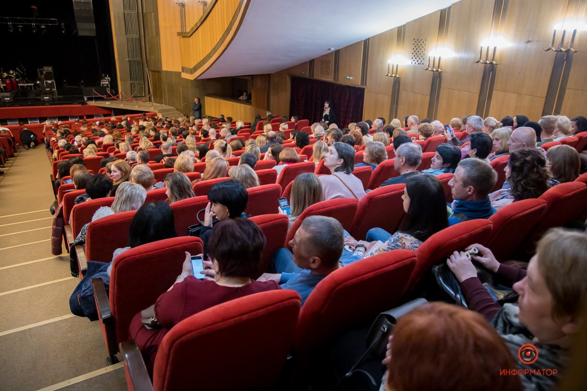 Концерт состоялся в Днепропетровском академическом оперном театре Концерт состоялся в Днепропетровском академическом оперном театре