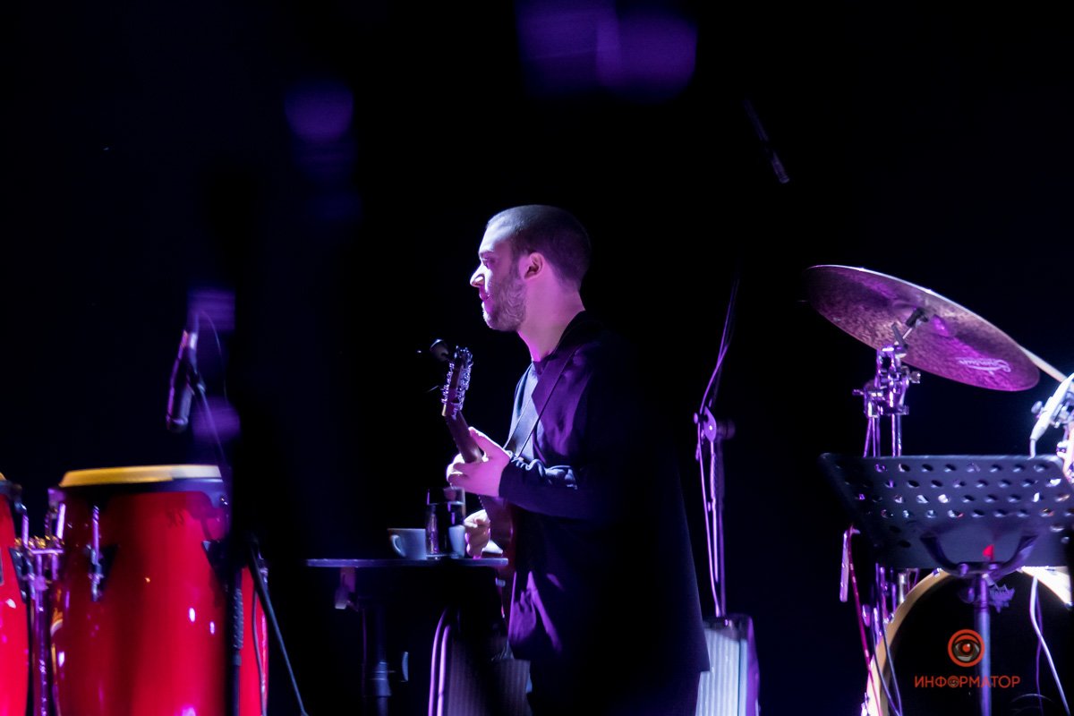 Музыкальный коллектив - это половина успеха Музыкальный коллектив - это половина успеха