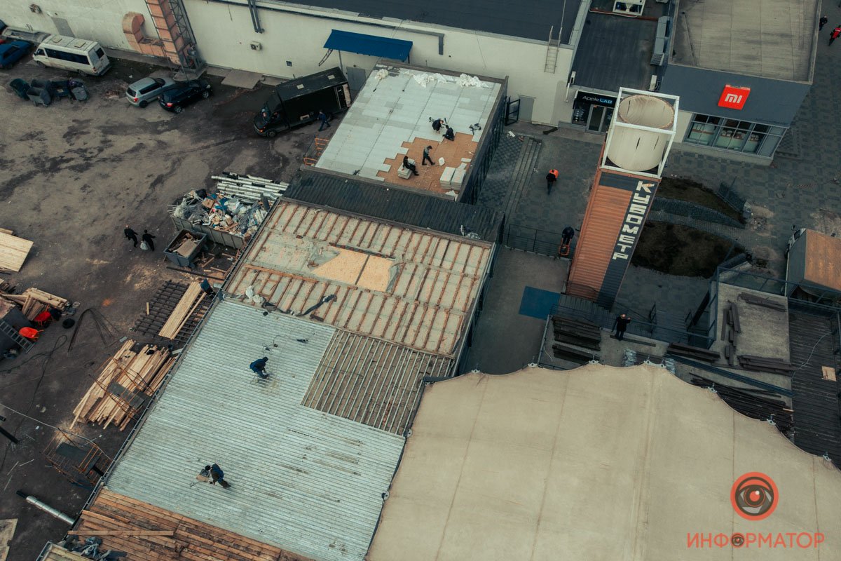 Разобрали и крыши нескольких бывших магазинчиков