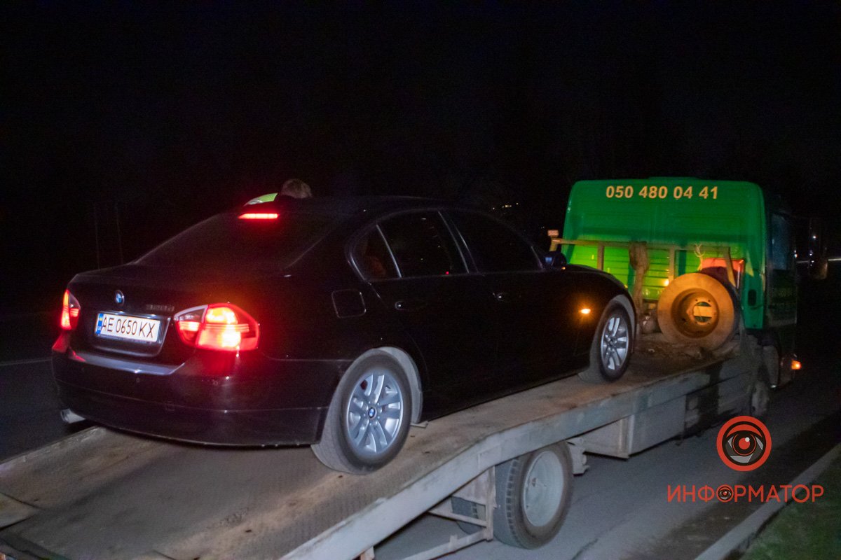 В Днепре на Маршала Малиновского BMW сбил пешехода: пострадавший скончался 3