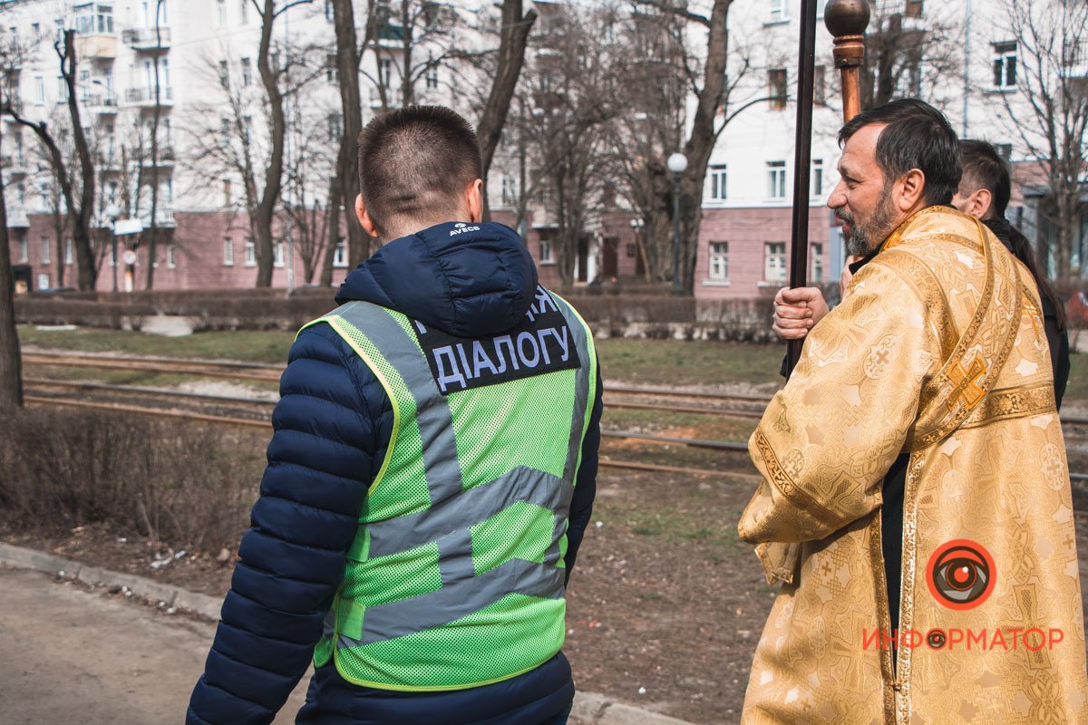 За ситуацией следили сотрудники полиции диалога