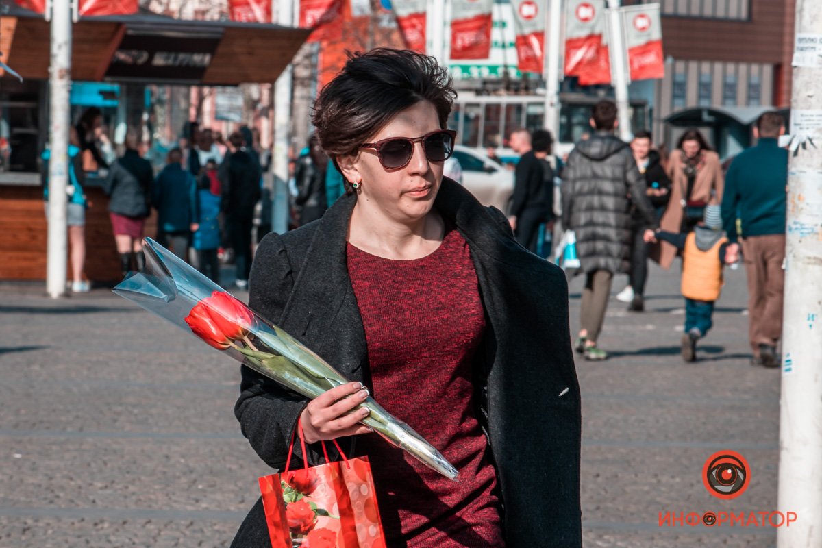 Нужно больше цветов