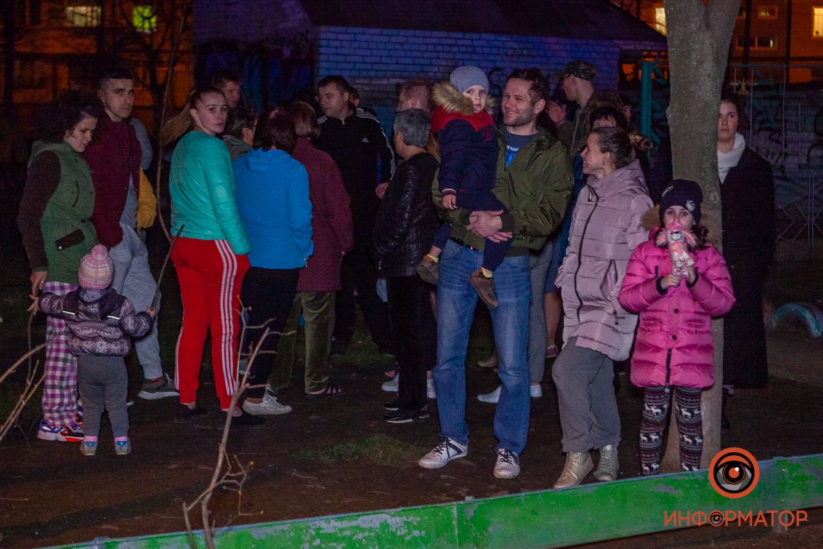 Жителей дома эвакуировали Жителей дома эвакуировали