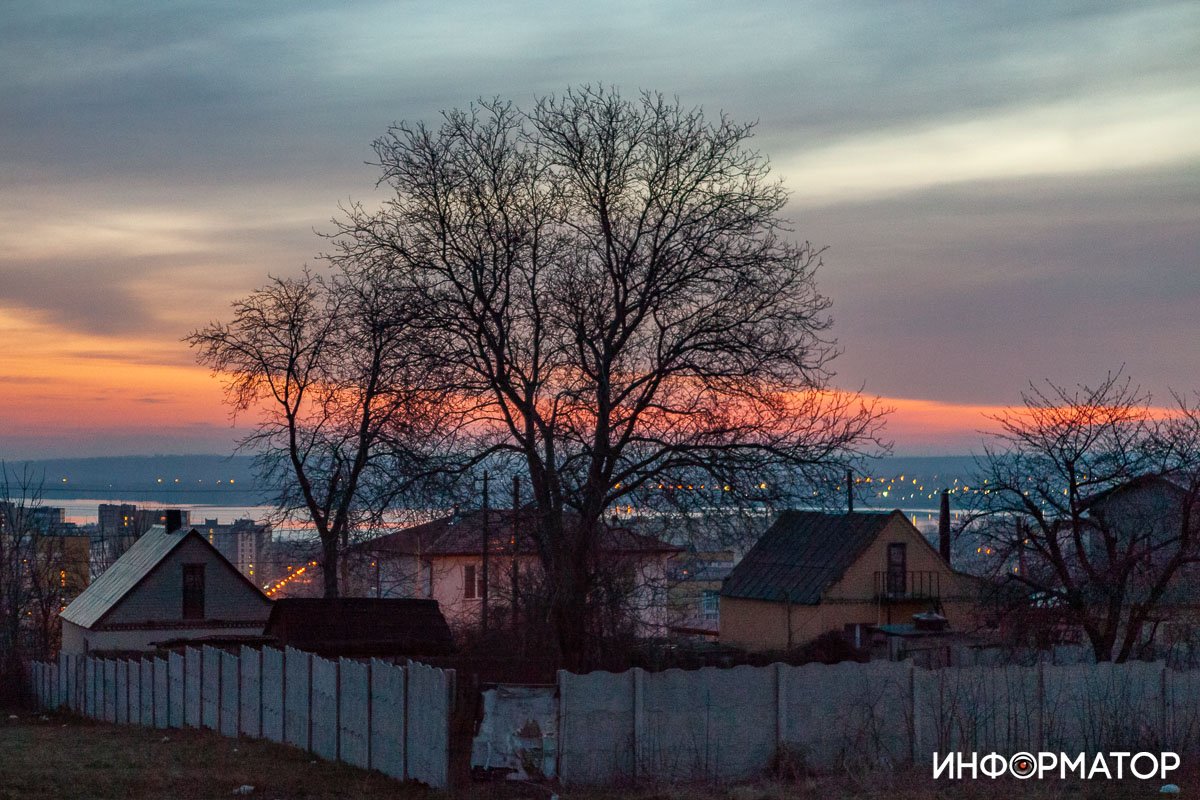 Небо начинает гореть Небо начинает гореть
