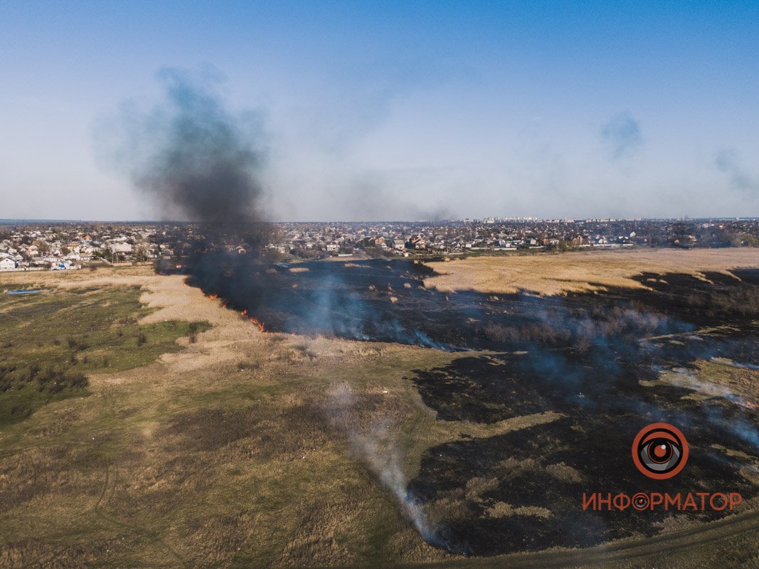 В районе Полтавского шоссе был масштабный пожар В районе Полтавского шоссе был масштабный пожар