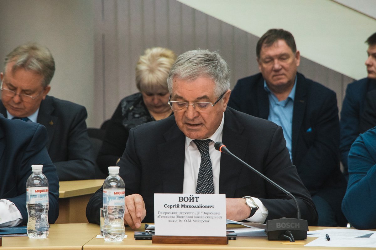 В Днепре прошло первое выездное заседание парламентского комитета по вопросам космоса 7