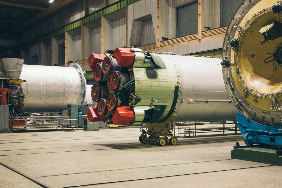 В Днепре прошло первое выездное заседание парламентского комитета по вопросам космоса 27