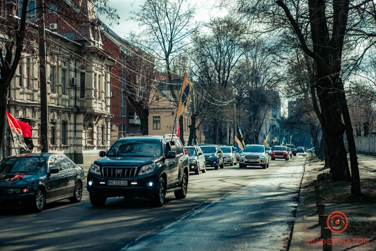 Завершили акцию возле исторического музея