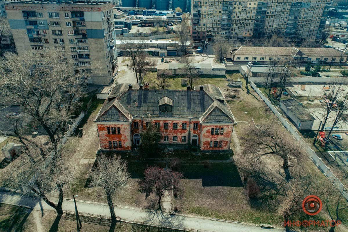 Адрес: улица Молодогвардейская, 24Д Адрес: улица Молодогвардейская, 24Д