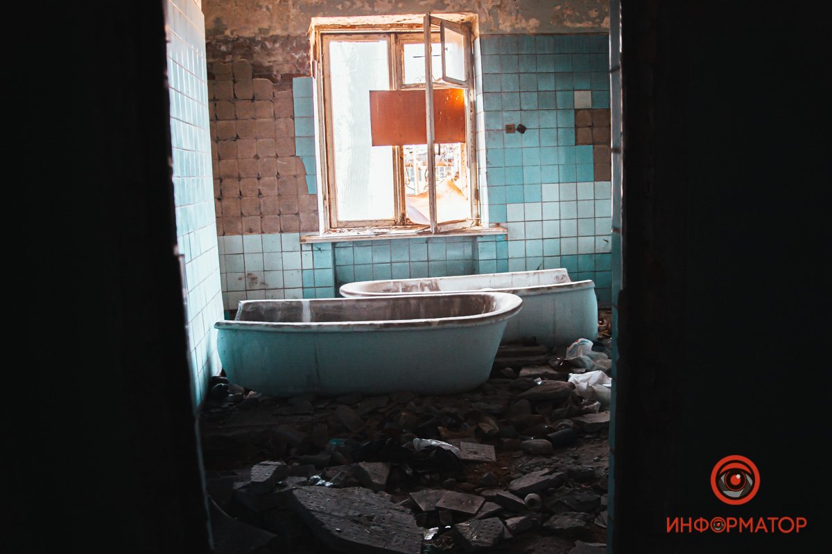 Все еще не разграбили 