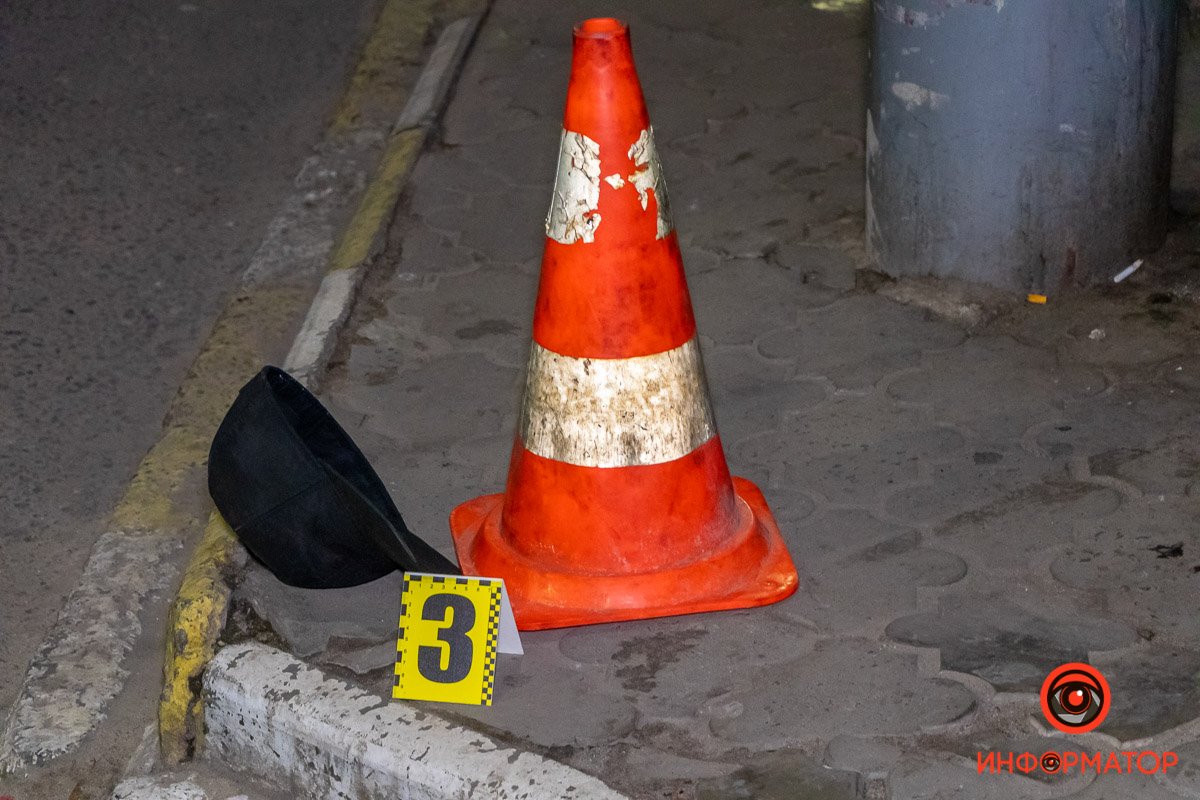 Пешеход вышел на дорогу