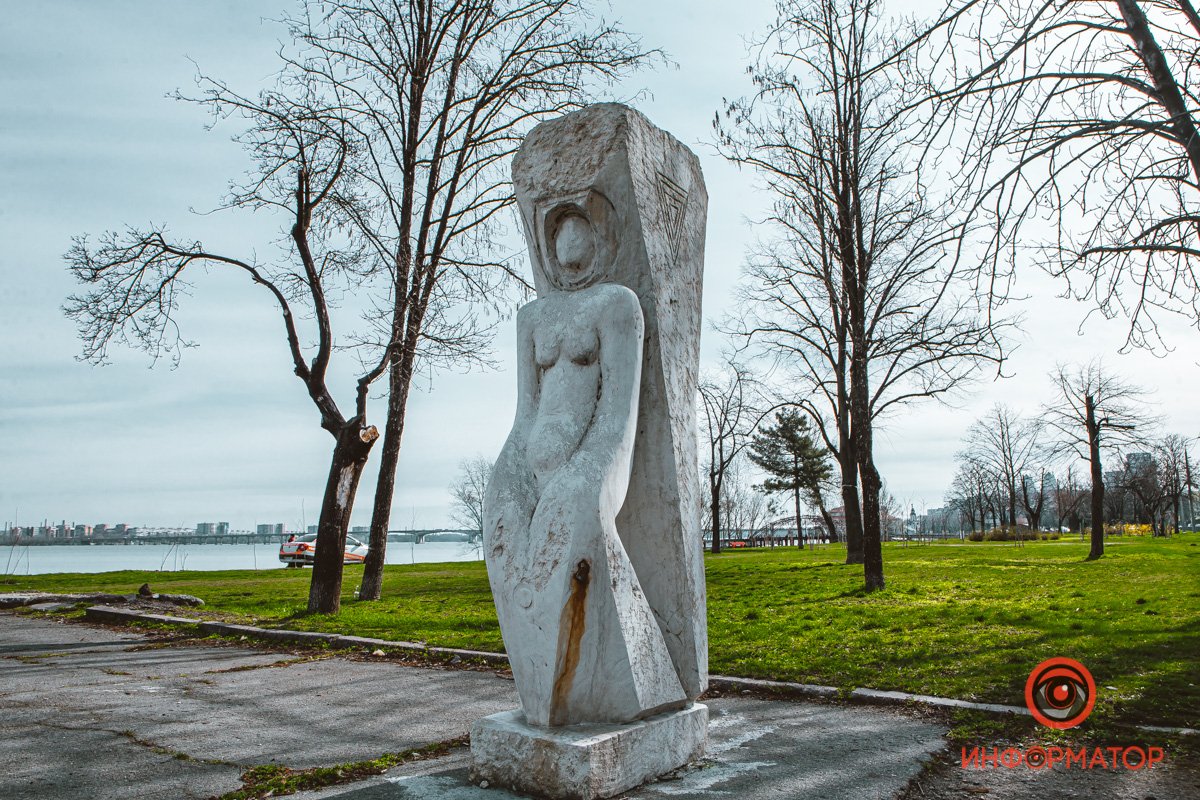 Город расцветает  Город расцветает