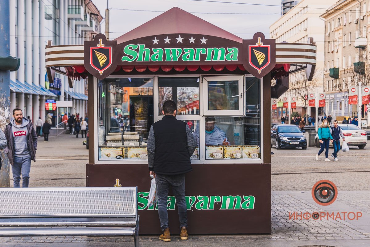 За день до полного карантина: как работают заведения Днепра 7