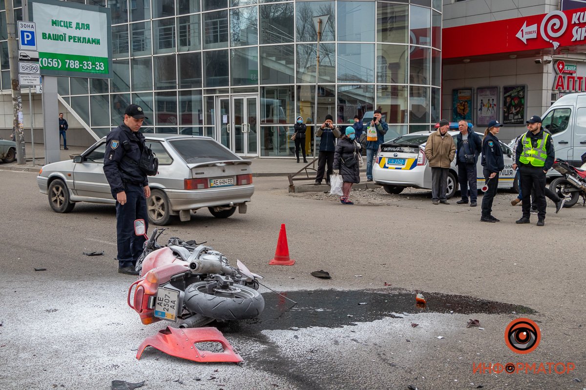 Мотоцикл стал терять горючее