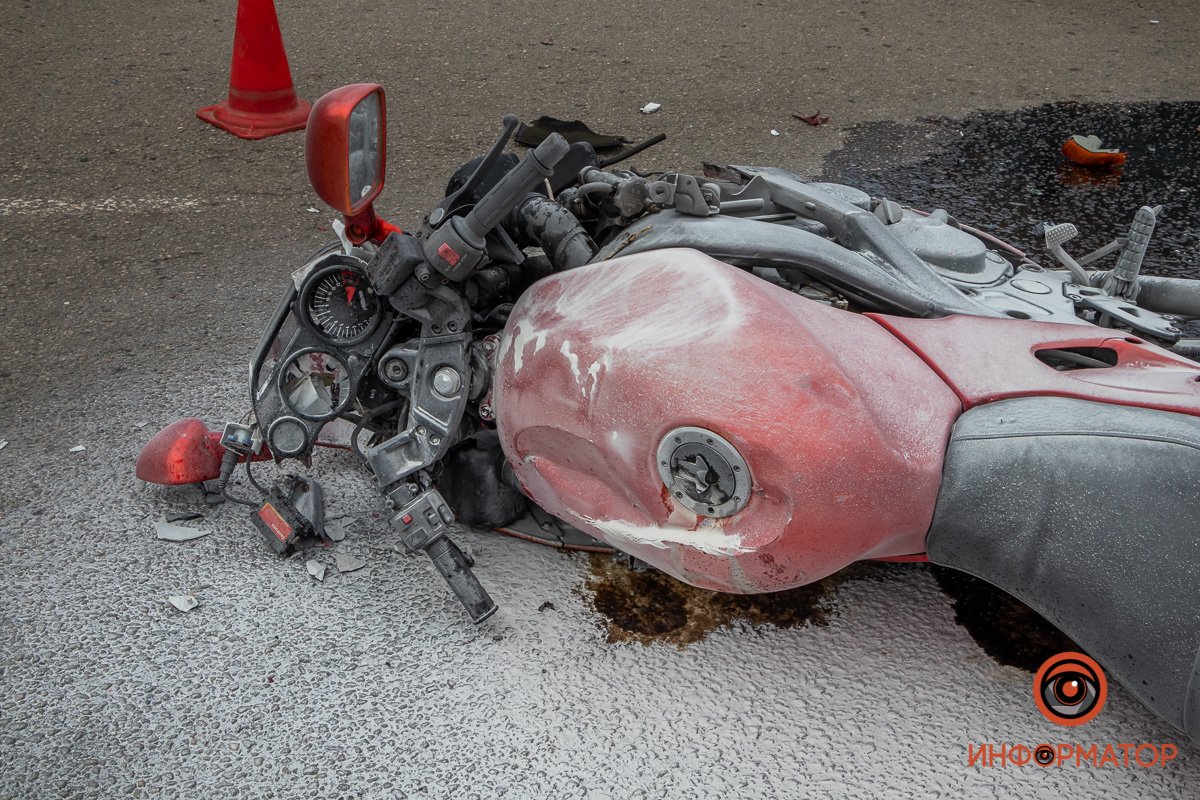 Использовали огнетушители