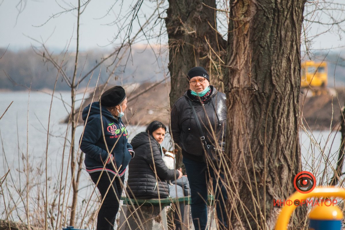 Маски нужно менять каждые 2 часа