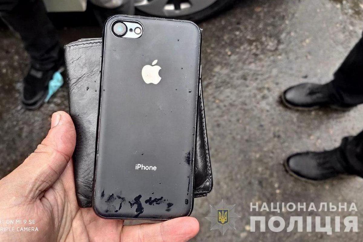 Награбленное имущество изъяли