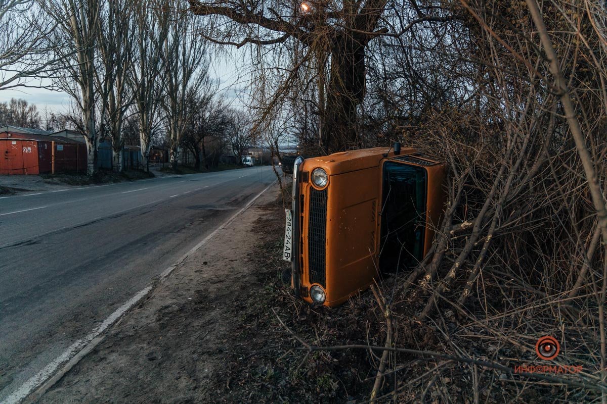 Удар пришелся на заднюю часть автомобиля Удар пришелся на заднюю часть автомобиля