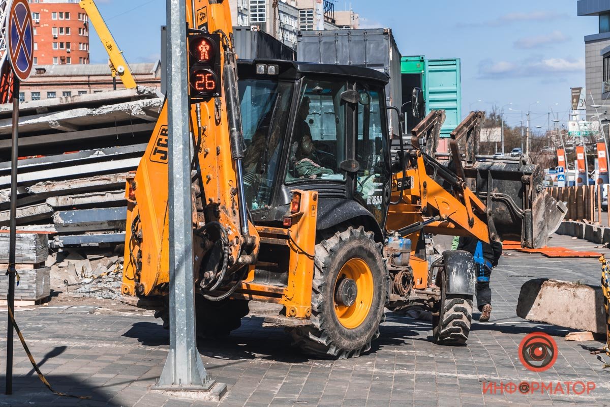 Экскаватор, твой выход