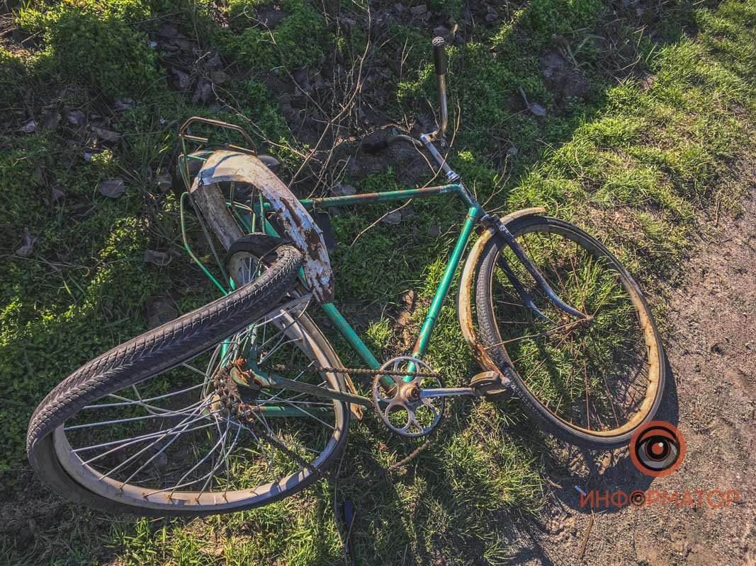 Женщина не убедилась в безопасности маневра