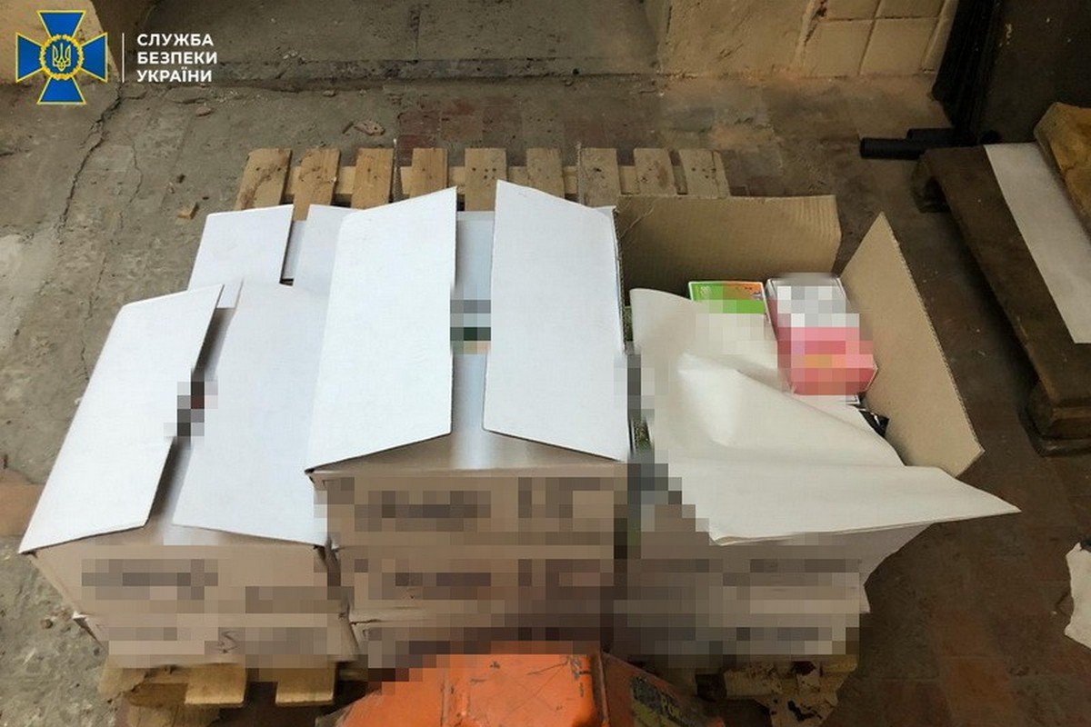 В Днепре СБУ заблокировала подпольное производство табака для кальяна 5
