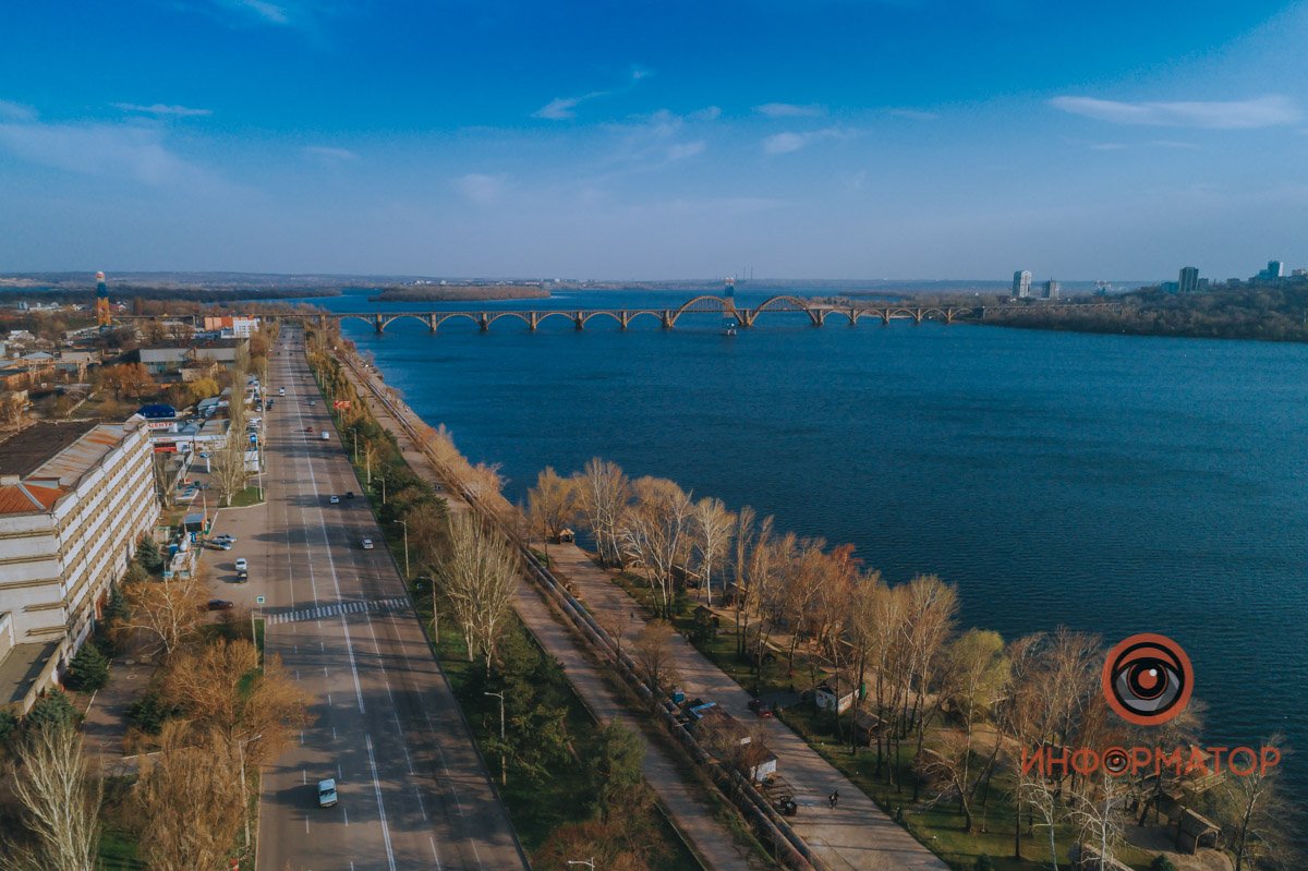 Когда уже деревья станут зелеными Когда уже деревья станут зелеными