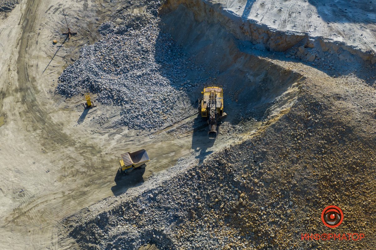 Карьеры находятся на территории Днепра Карьеры находятся на территории Днепра