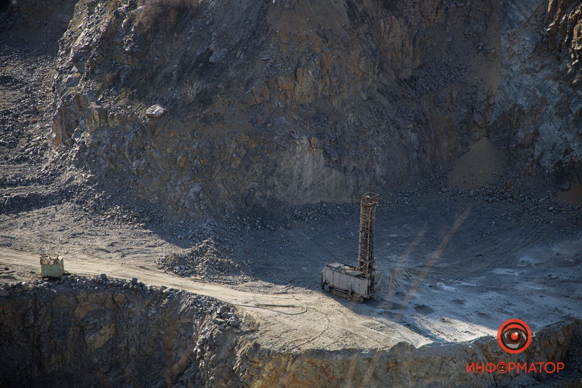 Выглядит пустынно Выглядит пустынно