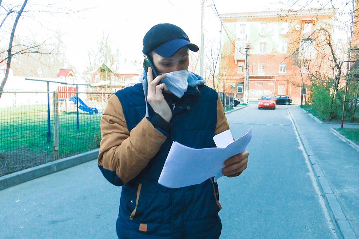 ИНТЕРПАЙП передал продуктовые наборы ветеранам заводов 7