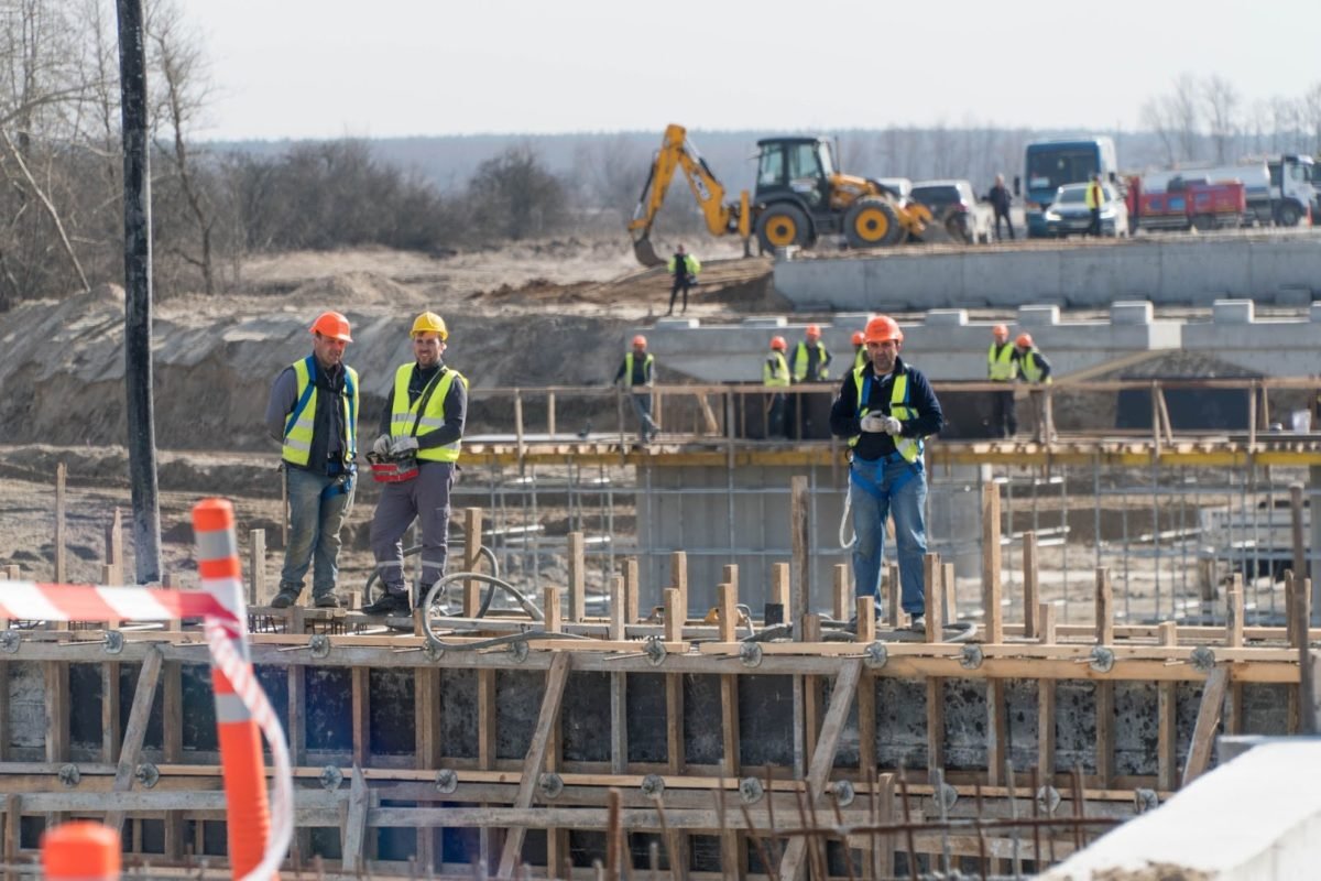 Большая стройка: кто, где и за сколько строит дороги в Украине и как проконтролировать дорожников 2