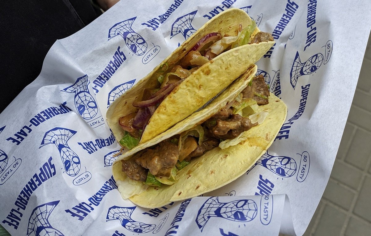 Жизнь на карантине: супергеройская доставка еды Superhero Cafe привезет кусочек фантастики в ваш дом 2