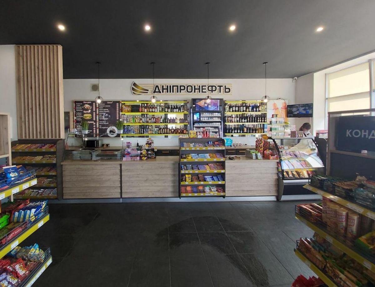 АЗС Дніпронефть предлагает пользователям дополнительные скидки на топливо по вторникам и пятницам 4