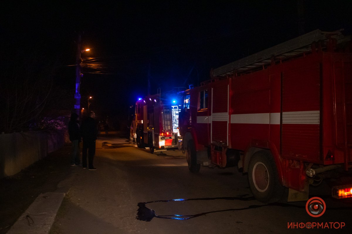 Задействовали три единицы пожарной техники Задействовали три единицы пожарной техники