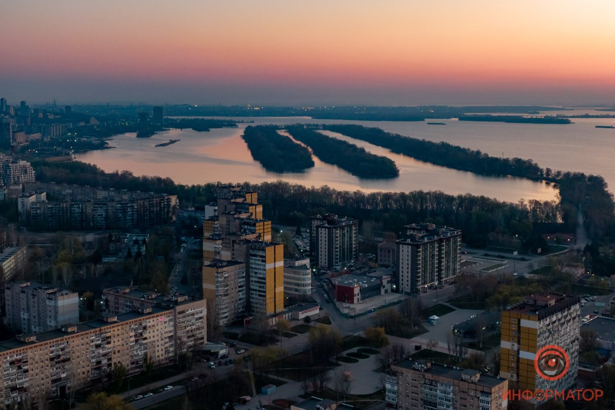 Вы осознаете это счастье - жить на берегу реки?