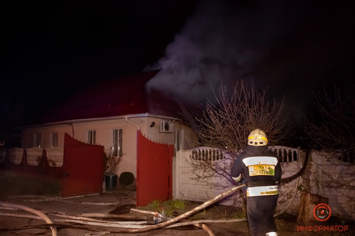 Горел дом по улице Тупиковой Горел дом по улице Тупиковой