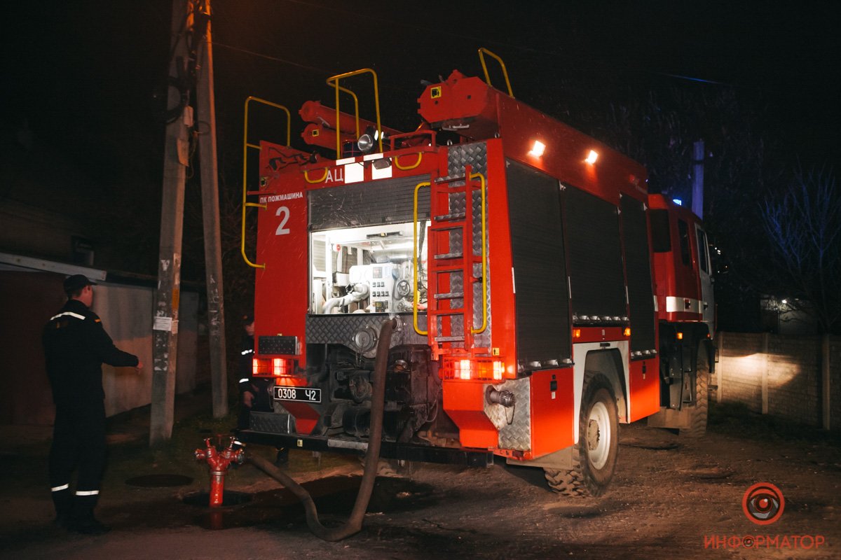 В ликвидации огня принимали участие бригады 2 и 4 пожарно-спасательных частей В ликвидации огня принимали участие бригады 2 и 4 пожарно-спасательных частей