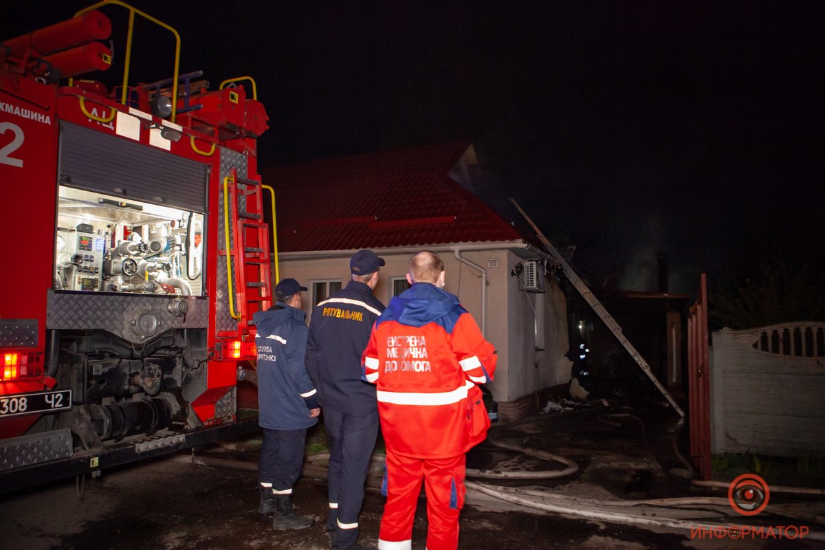 На место прибыли правоохранительные органы, газовая служба и скорая помощь На место прибыли правоохранительные органы, газовая служба и скорая помощь