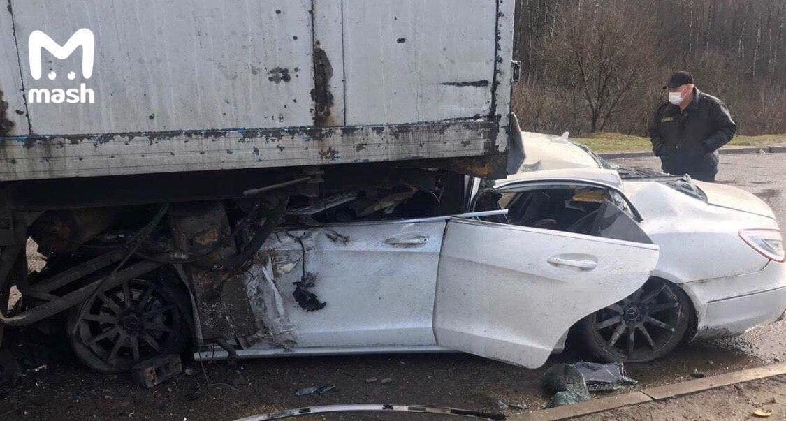 Автомобиль ехал со скоростью около 200 км/ч