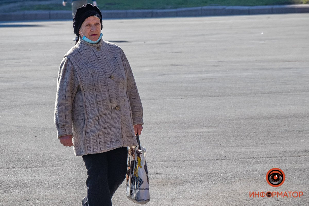 Некоторые носят маски неправильно
