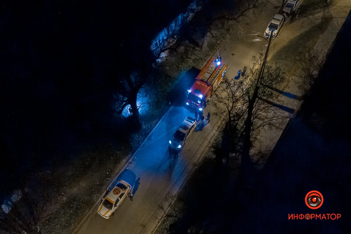 Сообщение о возгорании поступило примерно в 1:15