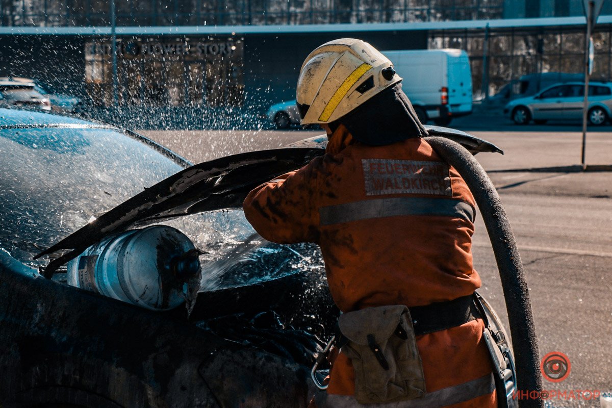 Предварительная причина - короткое замыкание Предварительная причина - короткое замыкание