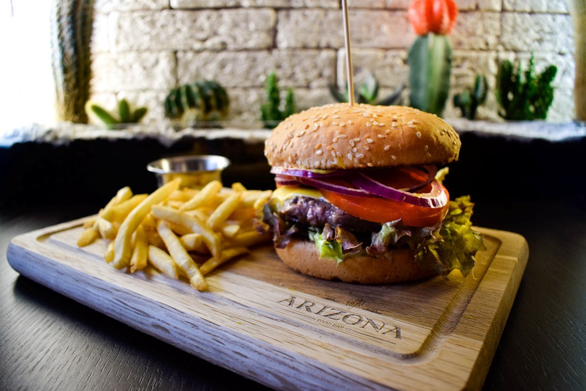 Акции и доставка: как Arizona Food Bar радует жителей Днепра во время карантина 3