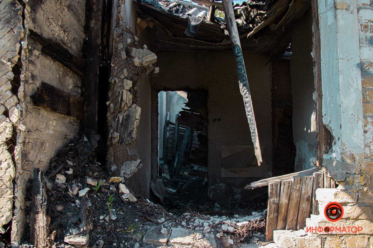 Здание рушится с начала нулевых