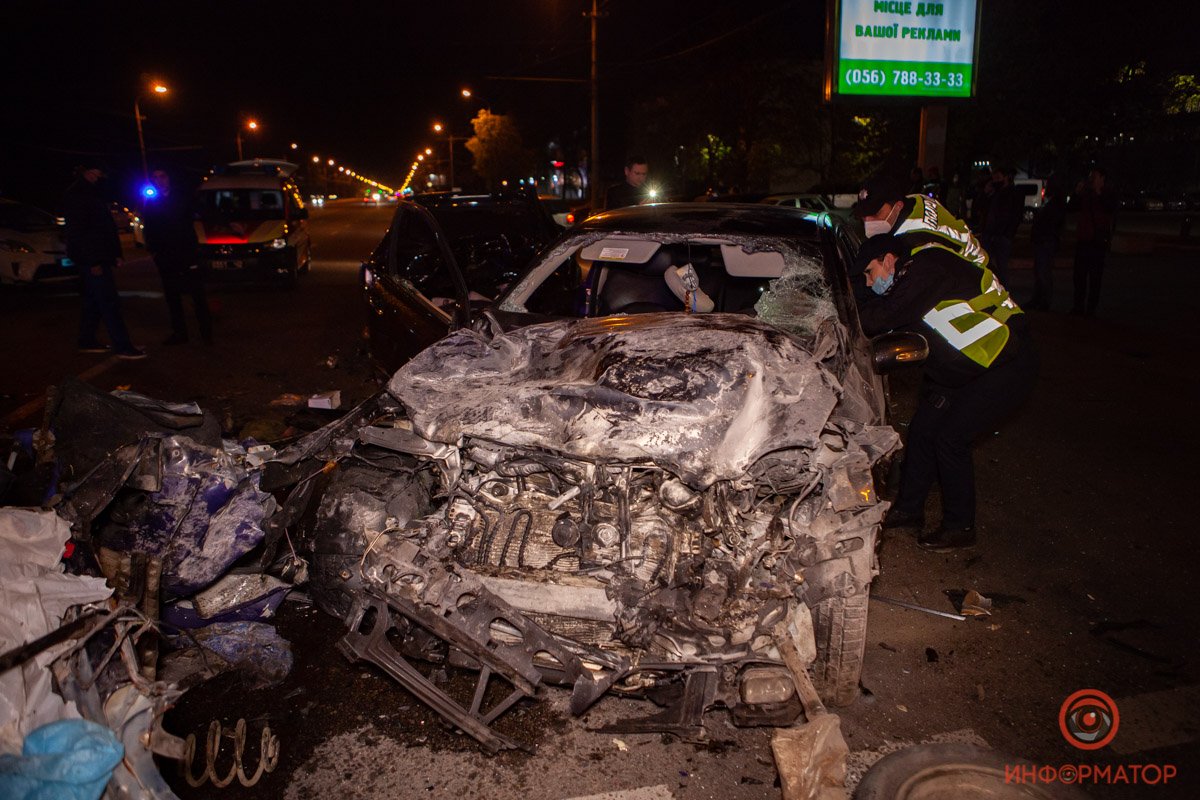 Смертельное ДТП на Набережной Победы в Днепре: появились фото 16