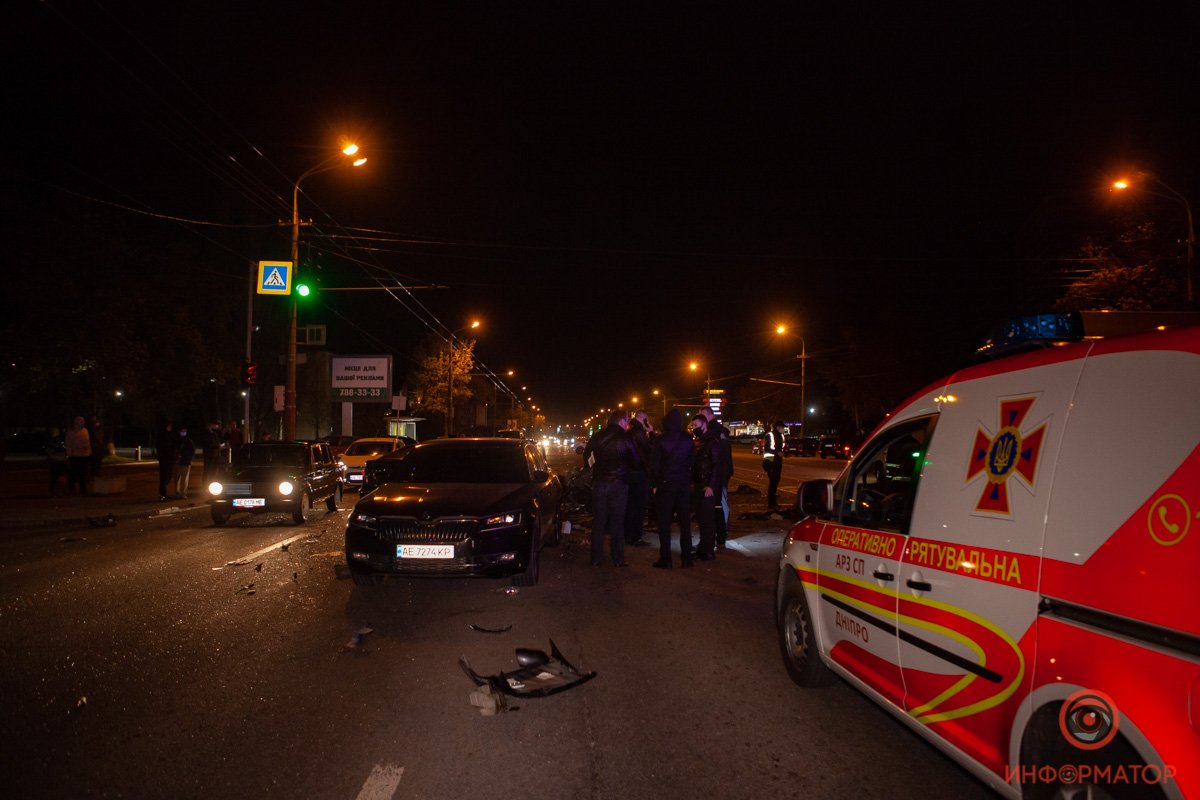 Смертельное ДТП на Набережной Победы в Днепре: появились фото 17