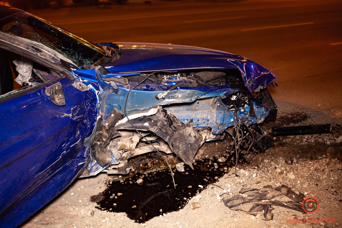 Удар пришелся на правую сторону Ford