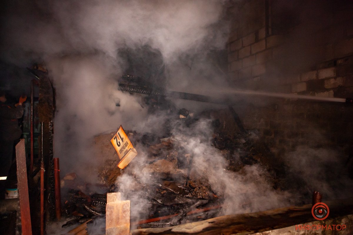 Сарай горел возле дома №12 Сарай горел возле дома №12